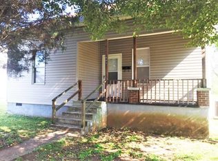 802 Bell Ave, Lenoir City, TN 37771