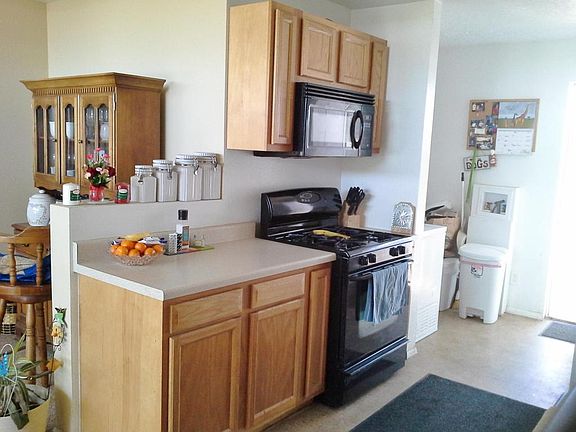 2nd image of 139 Pueblo Luna Dr NW