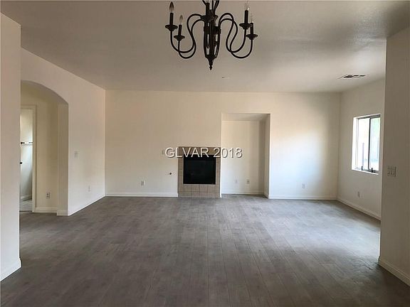 4th image of 3524 Tertulia Ave