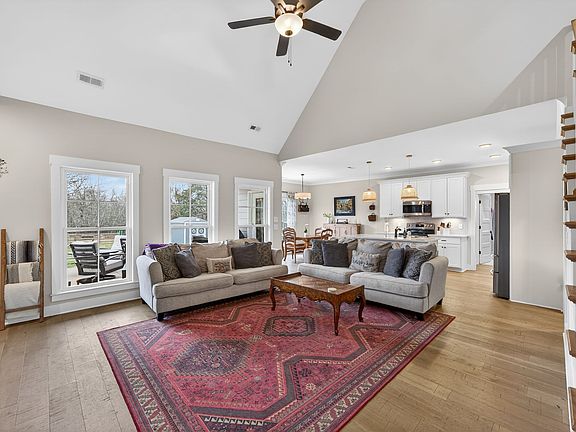 5th image of 3834 Holly Grove Rd