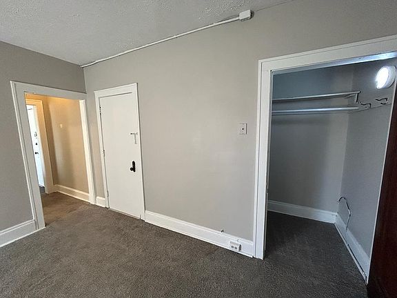 4th image of 1685 Lincoln Ave #2A