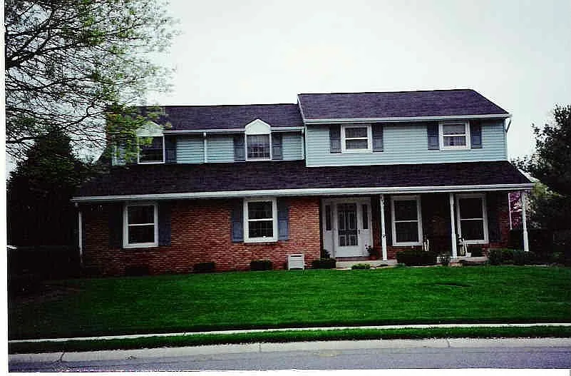 445 Parkwynne Rd photo 1