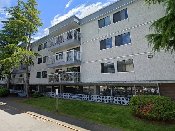 6420 Buswell St #312, Richmond, BC V6Y 2G3