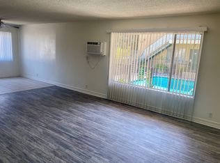 4924 Kester Ave #17, Sherman Oaks, CA 91403