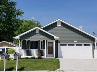 1106 Locke St, Jerseyville, IL 62052
