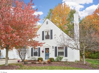 99 Dover Place Ln #8D, Northfield, OH 44067