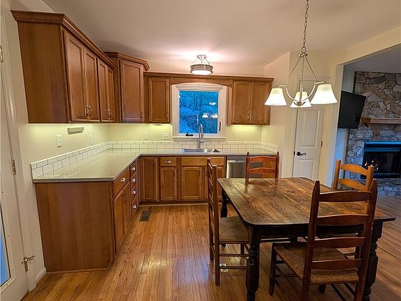 3rd image of 57 Village Road