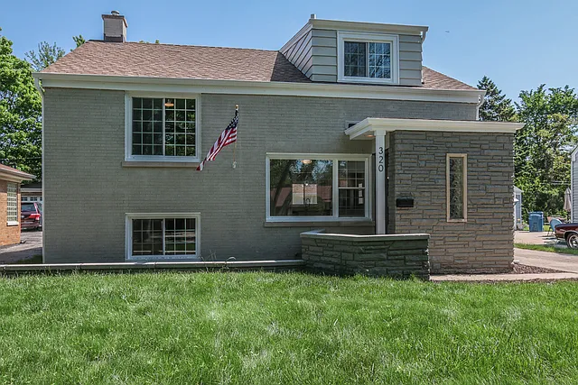 320 W Hillside Ave photo 1