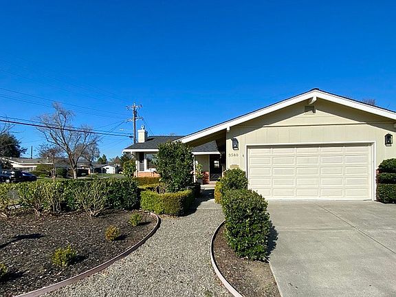 3rd image of 3580 Palomar Way