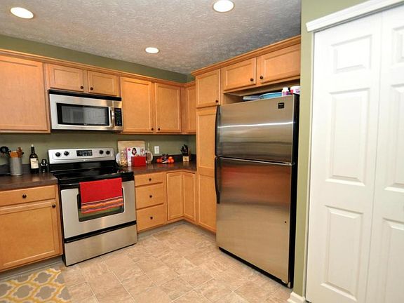 5th image of 244 Rocky Fork Dr