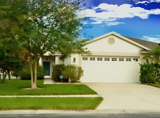 1747 Echo Pond Pl, Zephyrhills, FL 33543