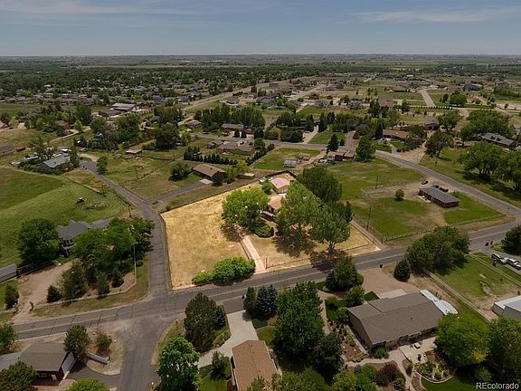 2nd image of 4828 Arrowhead Dr