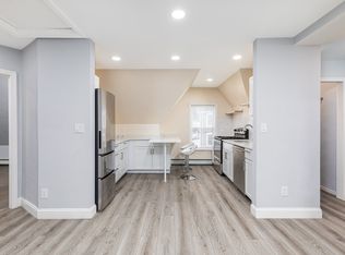 29 Glen Rd #3, Swampscott, MA 01907