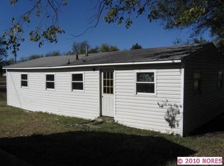 307 SW 4th St, Wagoner, OK 74467