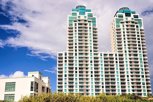1st image of 310A Padre Blvd