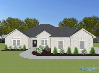 26167 Woodfield Dr, Athens, AL 35613