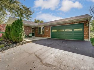 5907 Verdi Dr, Dayton, OH 45449