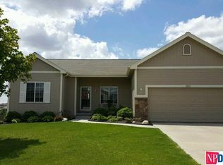 18813 Polk St, Omaha, NE 68135