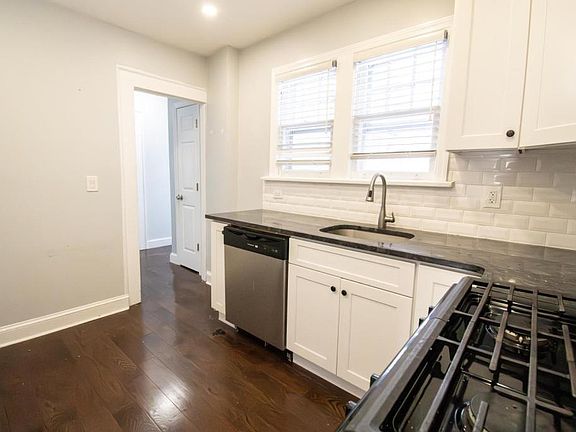 2nd image of 25 Hillside Ave Floor 1