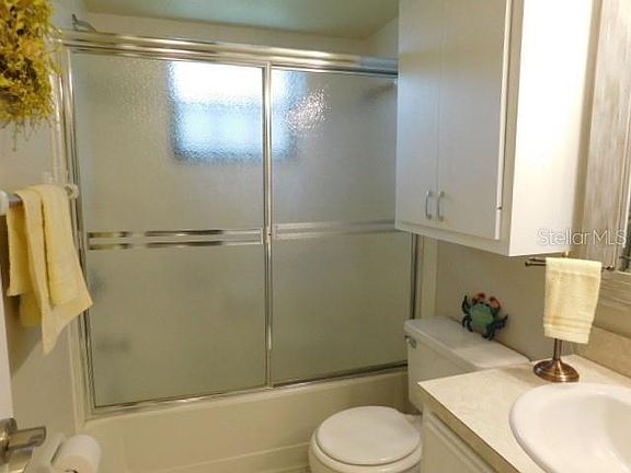 4th image of 19505 Quesada Ave #204