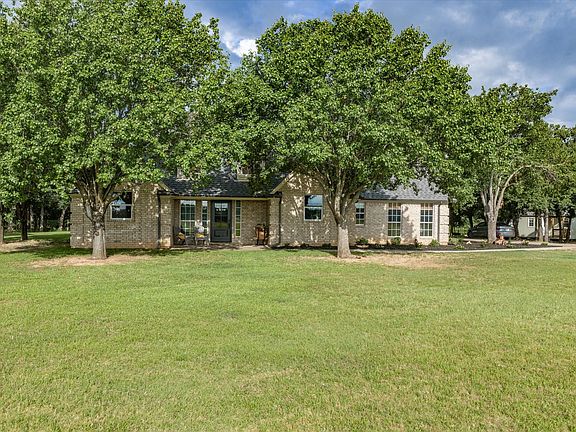 2nd image of 210 County Road 2696