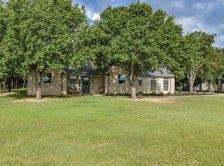 210 County Road 2696, Alvord, TX 76225