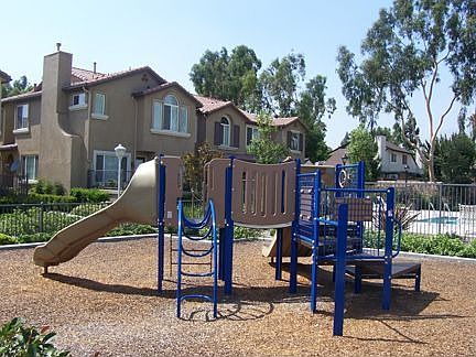 5th image of 1105 N Solano Privado APT A
