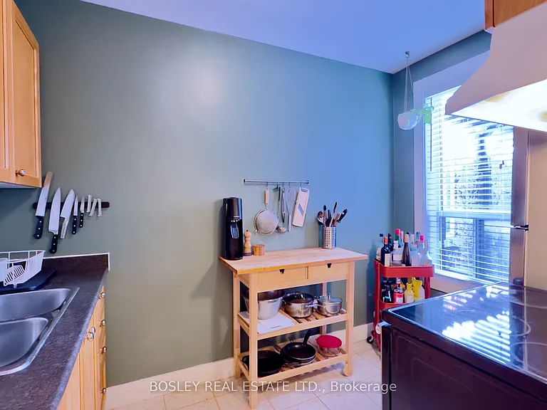 451 Parliament St #1 — Photo 6