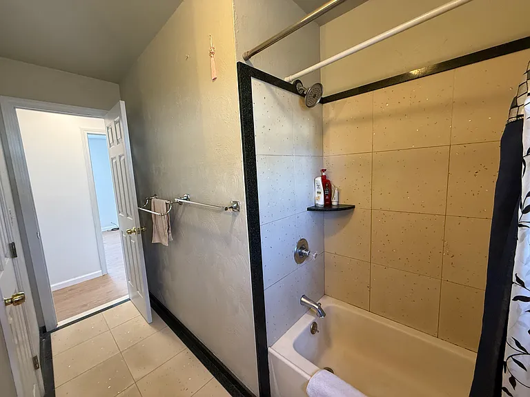 35 Early Ave — Photo 18
