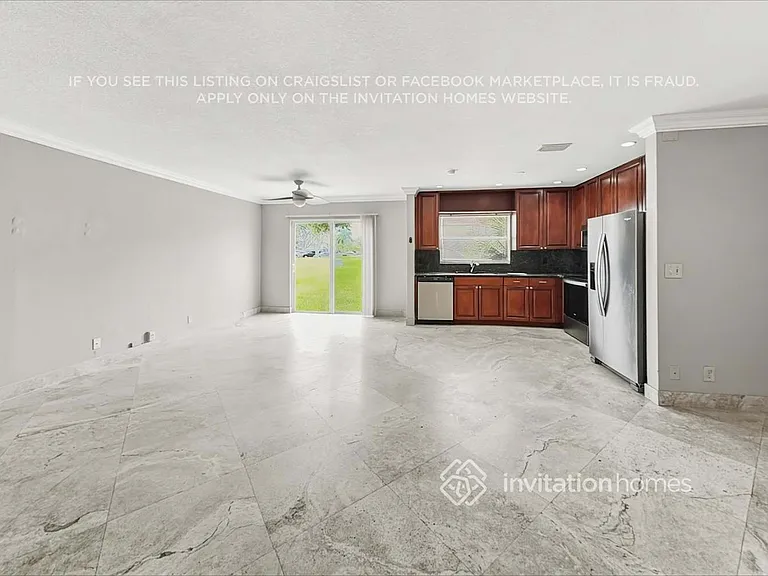 5818 Northpointe Ln — Photo 18