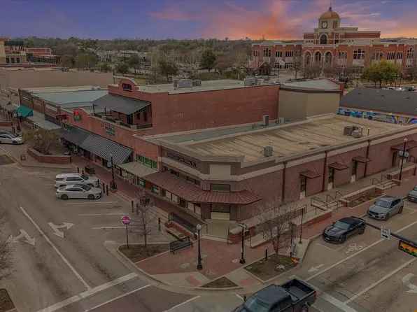 111 W Walters St, Lewisville, TX 75057