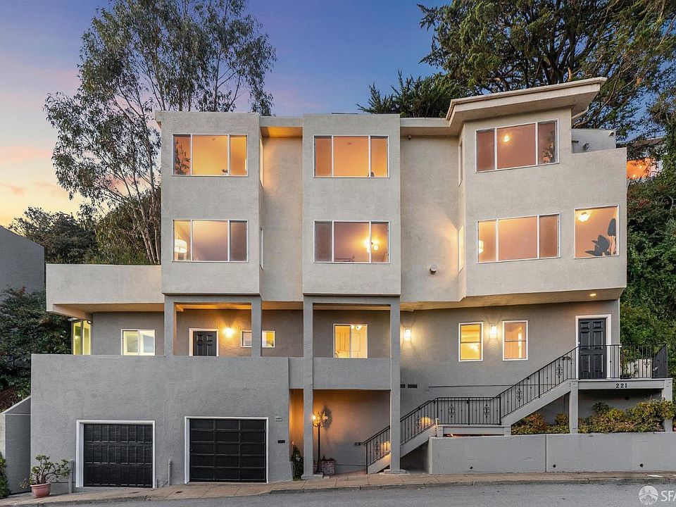1st image of 221 Cresta Vista Dr