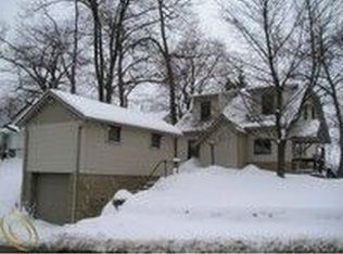 340 Heights Rd, Lake Orion, MI 48362