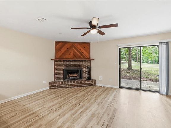 4th image of 1818 Nicklaus Dr