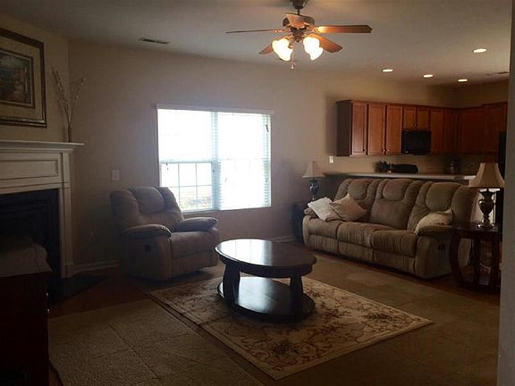 2nd image of 413 Edgemont Ave