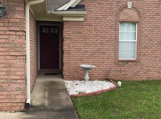 7185 Durango Dr, Horn Lake, MS 38637