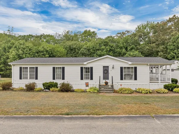 32 Country Lane, Fremont, NH 03044