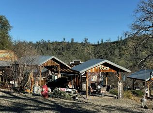 9390 Platina Rd, Igo, CA 96047