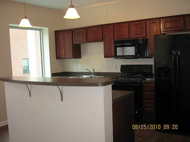 Morton Mansions Apartments — Photo 46