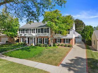 5050 North Lake DRIVE, Whitefish Bay, WI