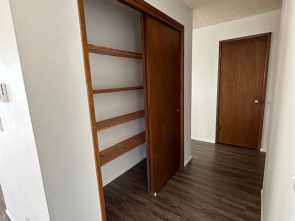 5th image of 6400 32nd Ave NW #11