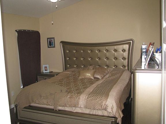 4th image of 3030 Lazlo Ln