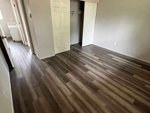 3rd image of 2711 NE 84th Ave #2711