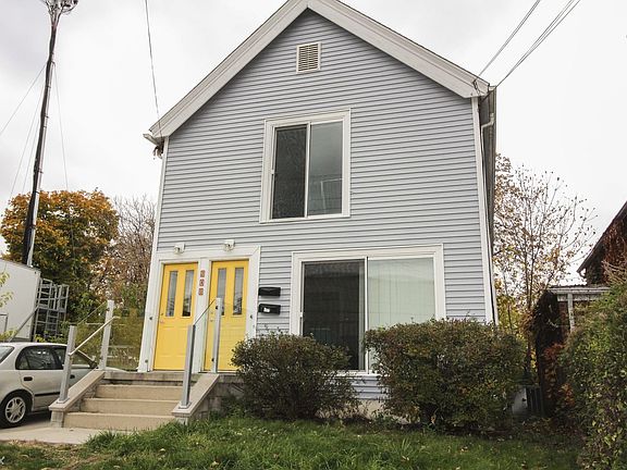 2nd image of 908 Greene St Unit 2