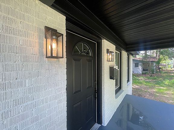 3rd image of 4201 Pine St