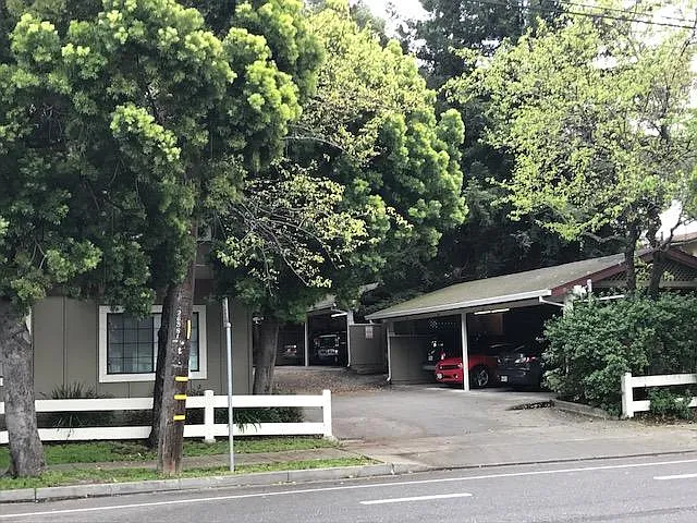 2530 38th Ave — Photo 2