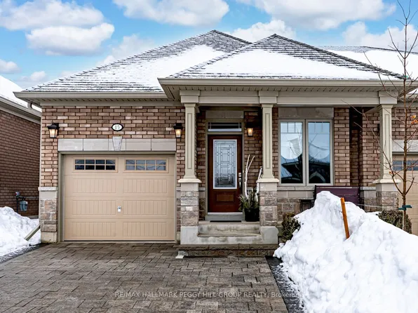 15 Assunta Gdns, New Tecumseth, ON L9R 0V2