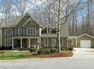 213 Sunset Grove Dr, Holly Springs, NC 27540