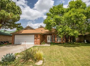 2320 90th St, Lubbock, TX 79423