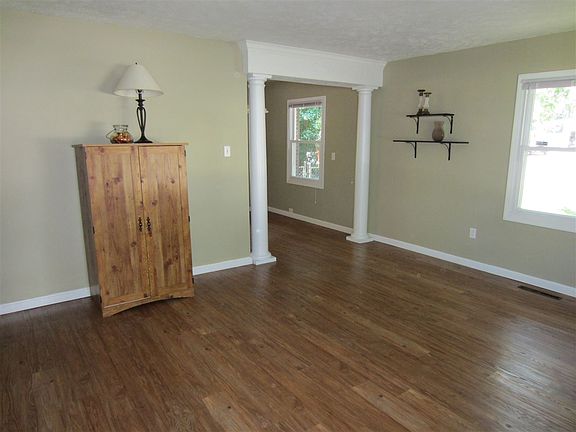 3rd image of 7401 Washington Ave